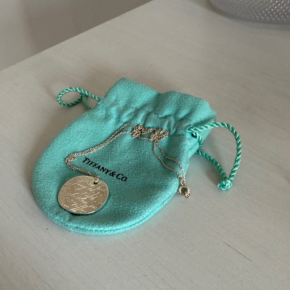 Authentic Tiffany & Co. Fifth Avenue Pendant Necklace